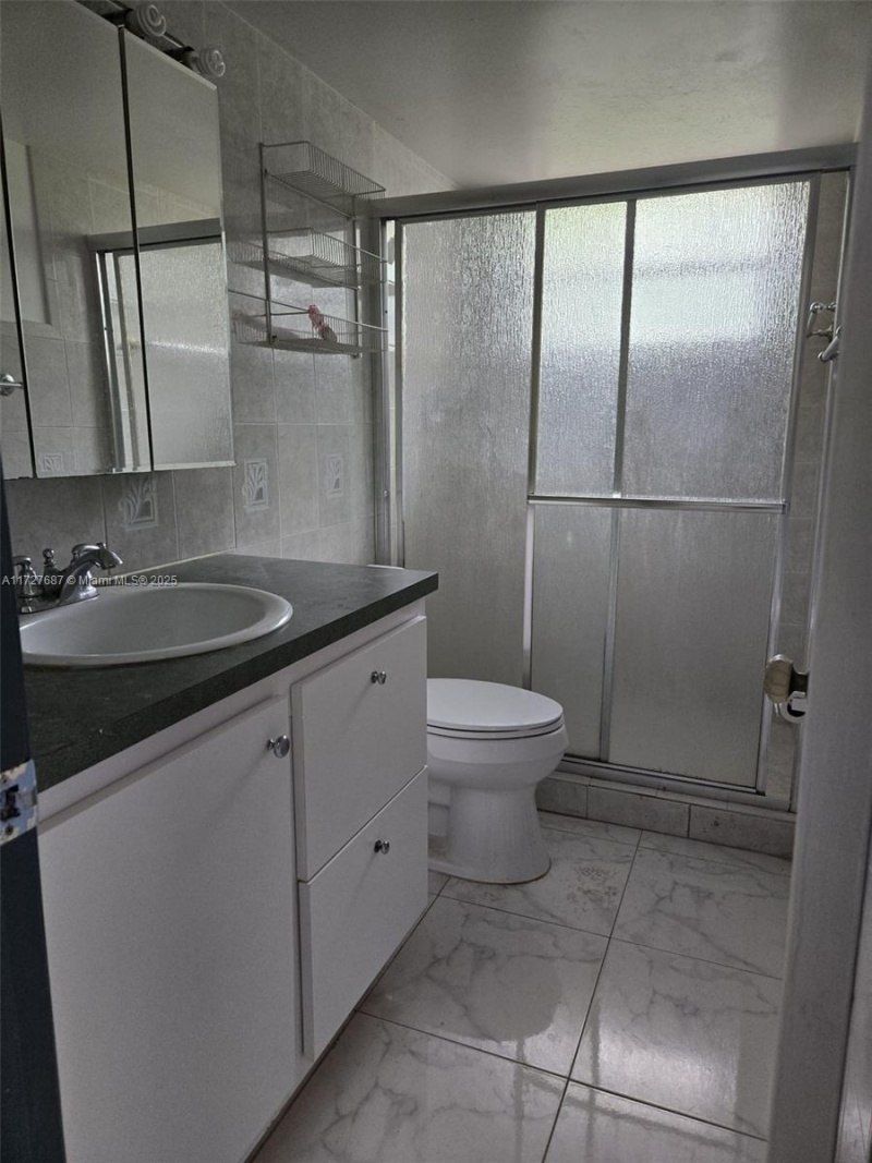 160 NE 203rd Ter, Unit 18, Miami Gardens, FL 33179 Photo