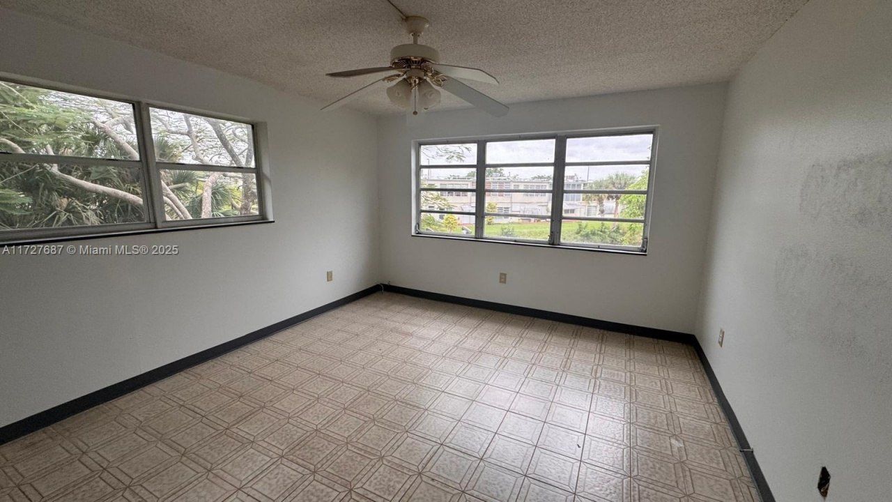 160 NE 203rd Ter, Unit 18, Miami Gardens, FL 33179 Photo