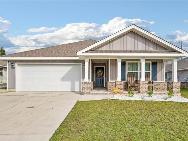 6134 Stream Bank Drive, Theodore, AL 36582