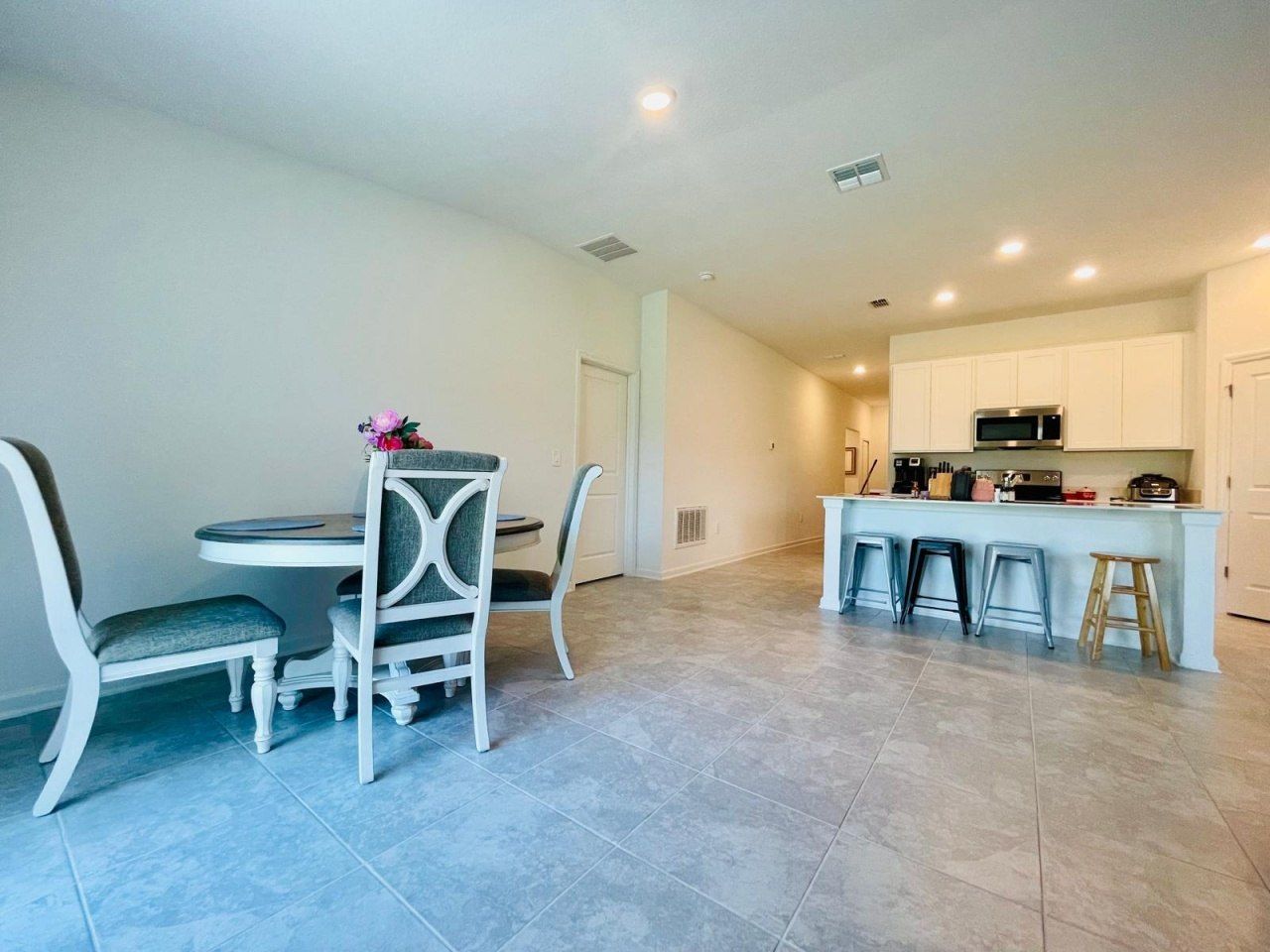 639 Daring Drive, Davenport, FL 33837 Photo