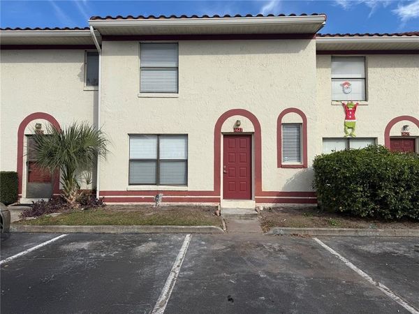 1627 EAGLE CREEK CIRCLE, Unit 36, ORLANDO, FL 32807