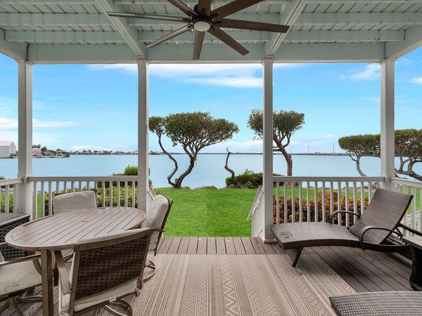 5018 Sunset Village Drive, Unit D-050, Duck, FL 33050