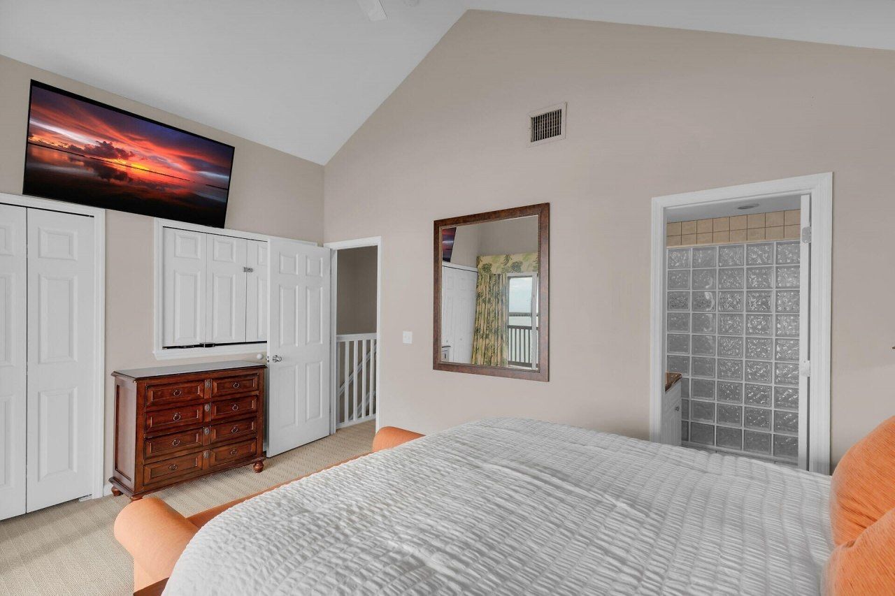 5018 Sunset Village Drive, Unit D-050, Duck, FL 33050 Photo