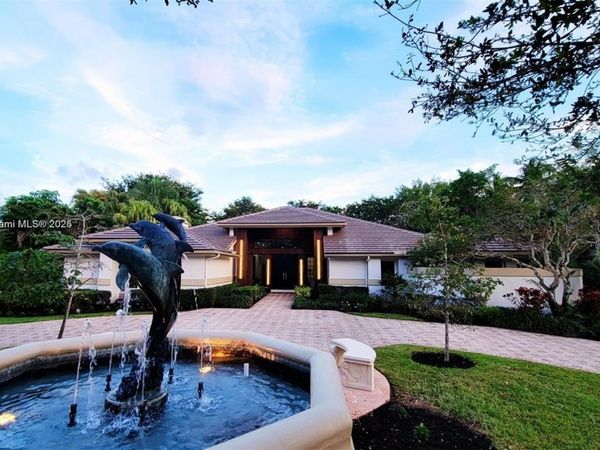 7700 S Woodridge Dr, Parkland, FL 33067