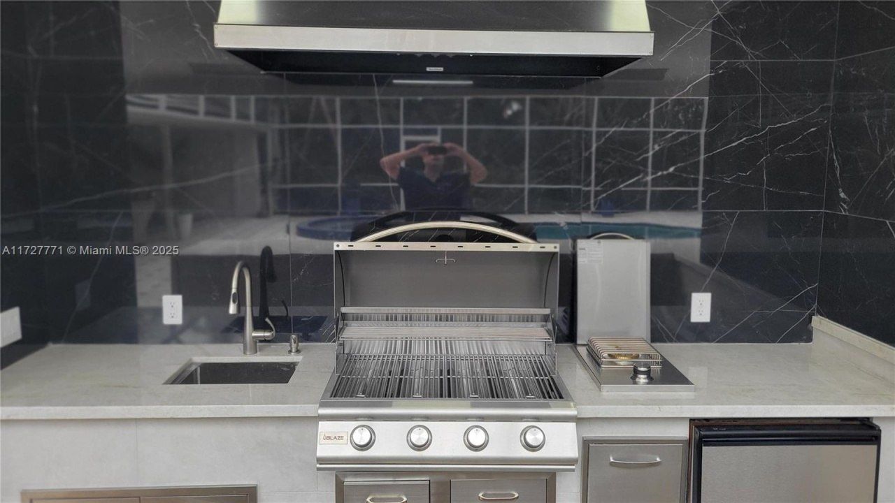 7700 S Woodridge Dr, Parkland, FL 33067 Photo