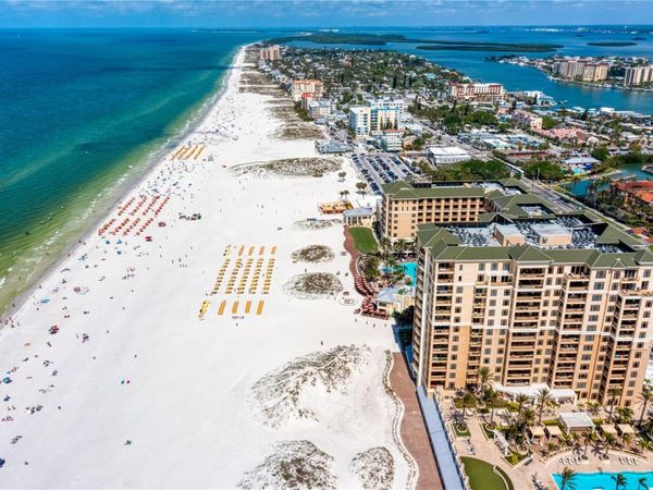 470 MANDALAY AVENUE, Unit 306, CLEARWATER BEACH, FL 33767