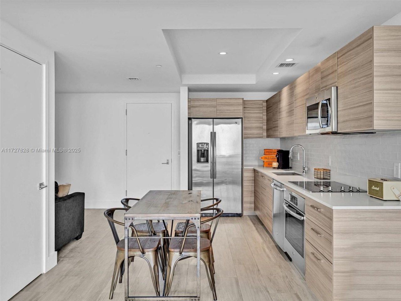 121 NE 34th St, Unit 1005, Miami, FL 33137 Photo