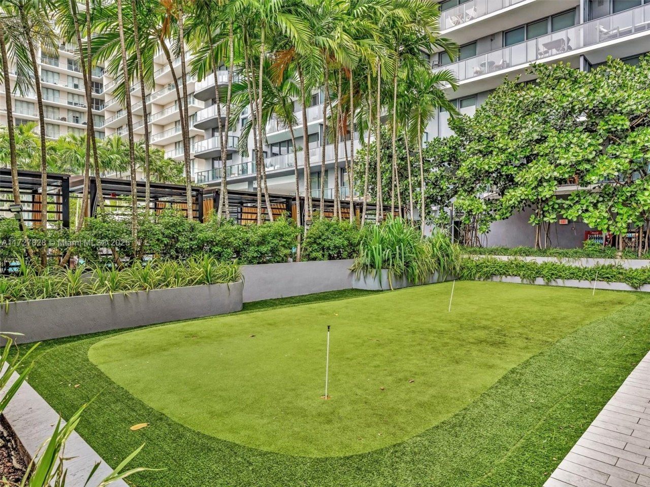 121 NE 34th St, Unit 1005, Miami, FL 33137 Photo