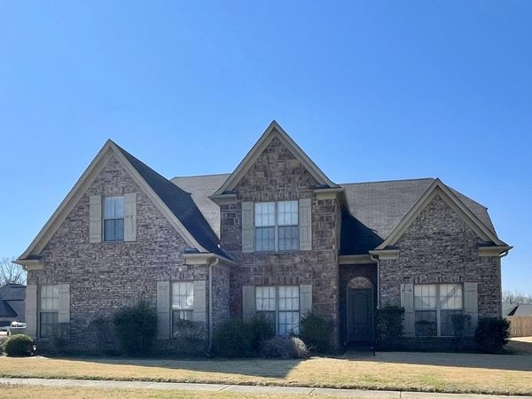 5167 SILVER PEAK LN, Unincorporated, TN 38125