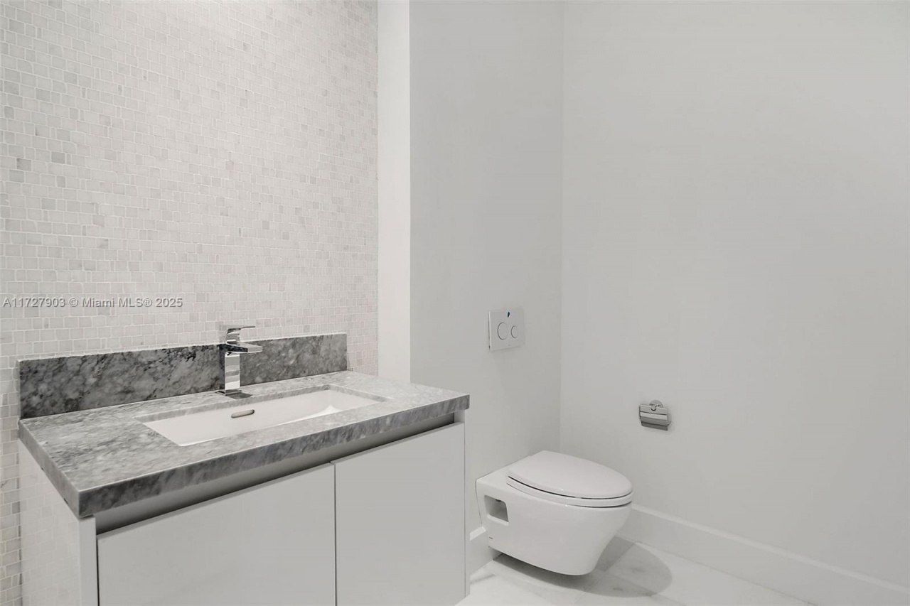 700 NE 26 Ter, Unit 3602, Miami, FL 33137 Photo