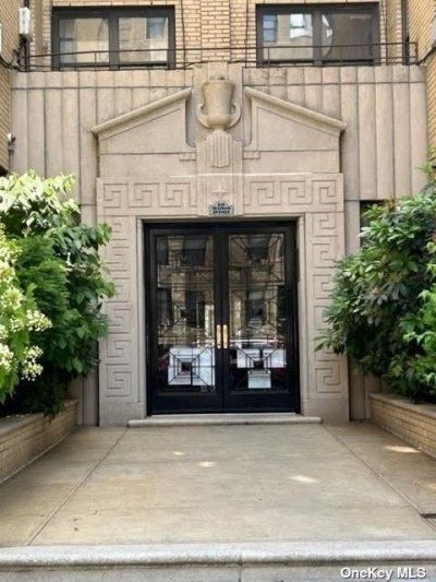 251 Seaman, Unit 1C, New York, NY 10034 Main Photo