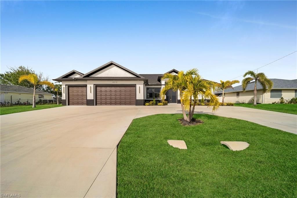 423 NW 6th Ter, Cape Coral, FL 33993 Photo
