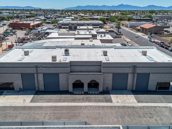 7809 N 68TH Avenue, Glendale, AZ 85303