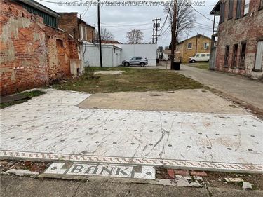 217 Walnut Street, Ravenswood, WV 26164