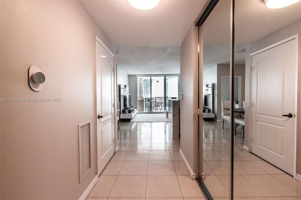 17555 E Atlantic Blvd, Unit 603, Sunny Isles Beach, FL 33160 Photo