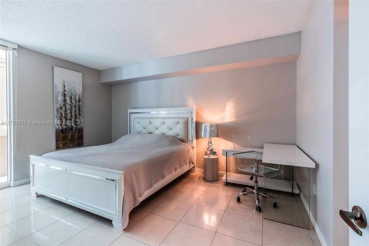 17555 E Atlantic Blvd, Unit 603, Sunny Isles Beach, FL 33160 Photo