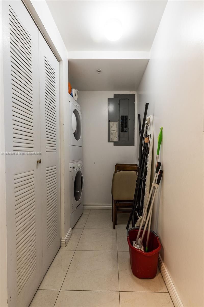 17555 E Atlantic Blvd, Unit 603, Sunny Isles Beach, FL 33160 Photo