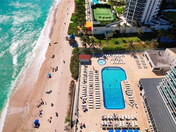 19201 Collins Ave, Unit 1141, Sunny Isles Beach, FL 33160
