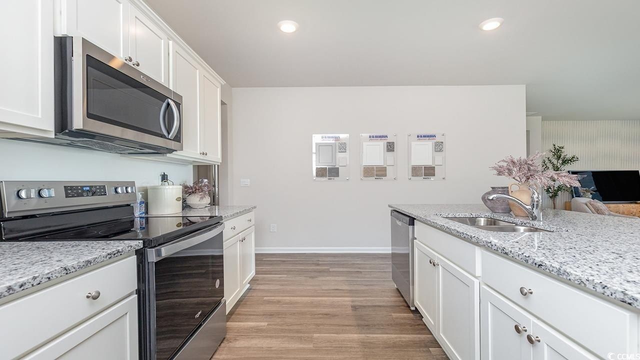 7350 Meadow Walk Loop Photo 13