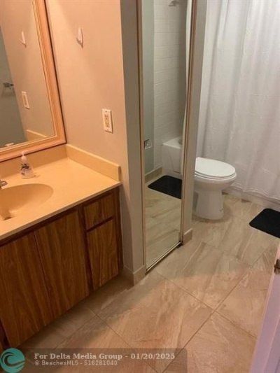 1204 12th Way, West Palm Beach, FL 33407 Photo