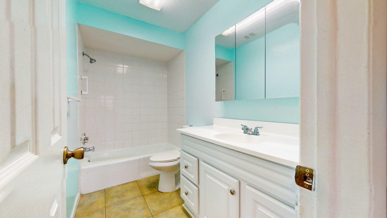 701 N Indian River Drive, Unit 107, Fort Pierce, FL 34950 Photo