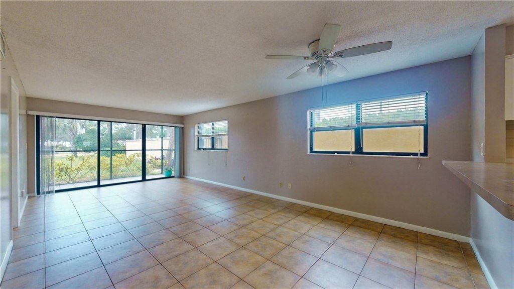 701 N Indian River Drive, Unit 107, Fort Pierce, FL 34950 Photo