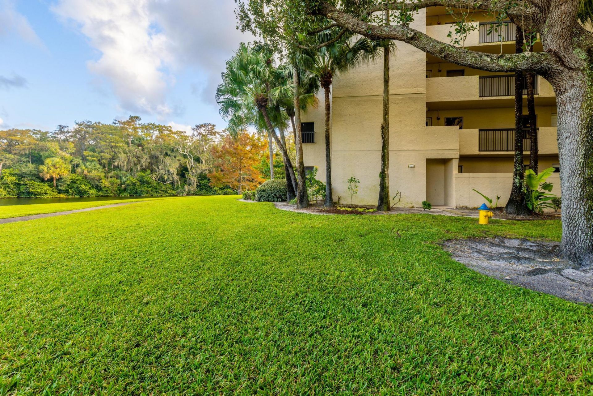 3000 NW 42nd Avenue, Unit B101, Coconut Creek, FL 33066 Photo