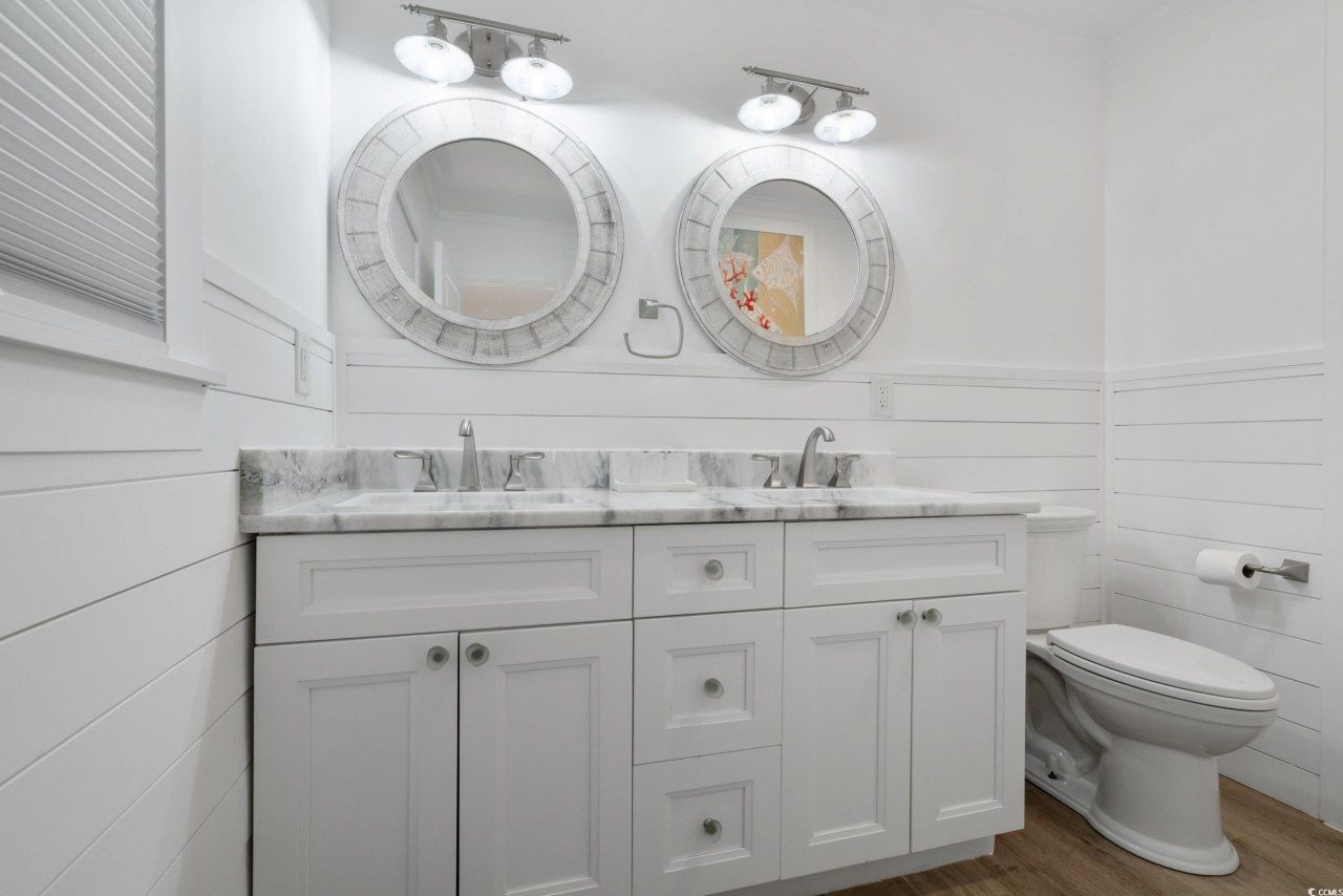 147 Anglers Dr. Photo 16