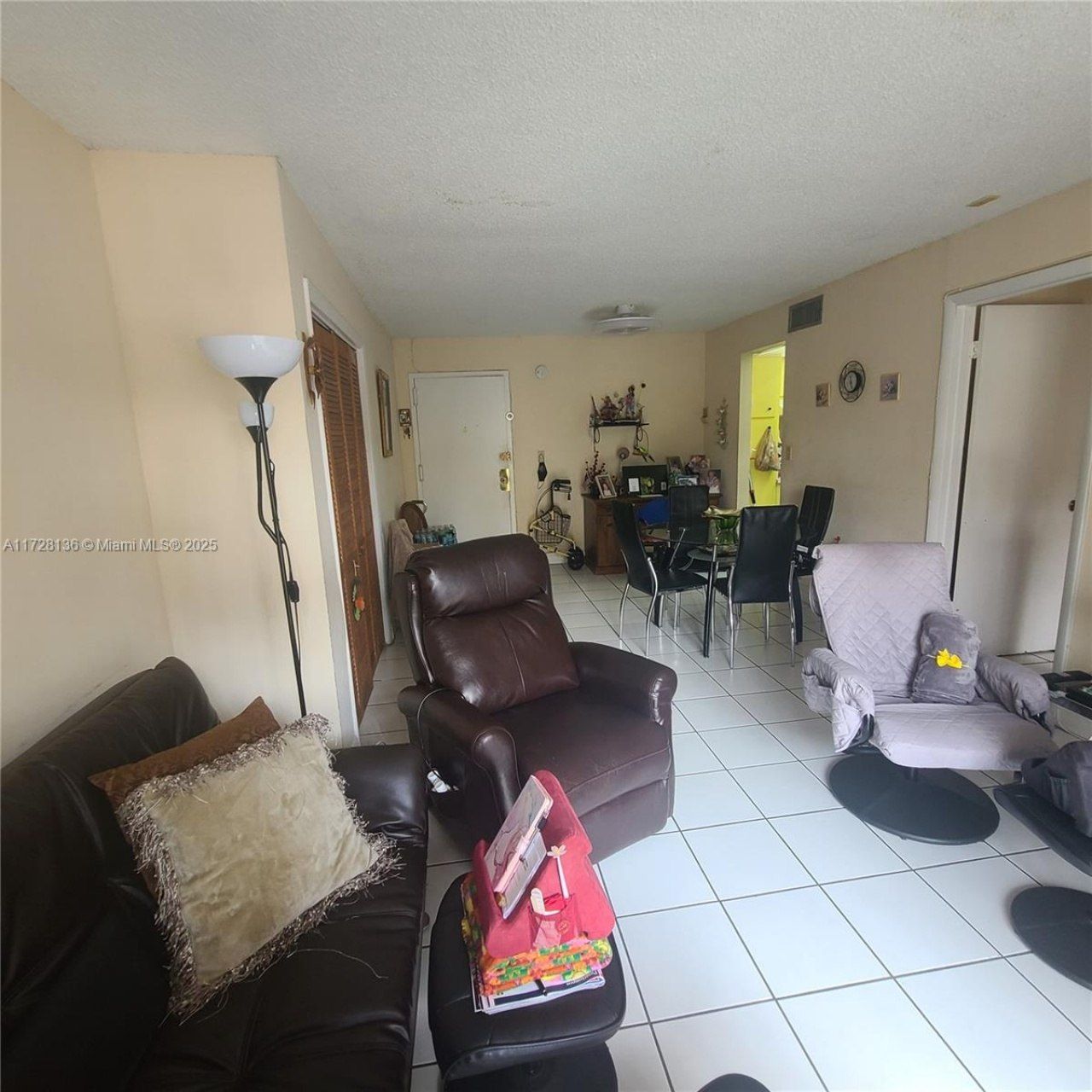 4803 NW 7th St, Unit 103-14, Miami, FL 33126 Photo