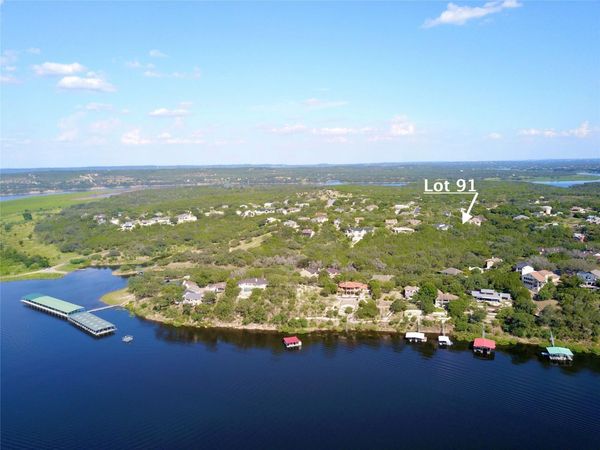 91 Cove Creek DR, Spicewood, TX 78669