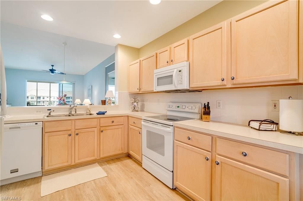 9190 Southmont Cv, Unit 306, Fort Myers, FL 33908 Photo