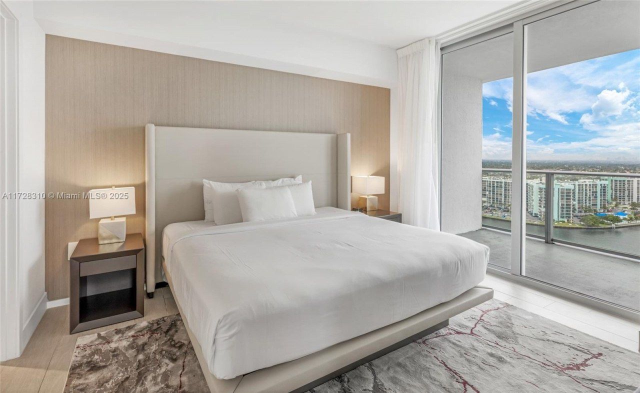 4010 S Ocean Dr, Unit R1601, Hollywood, FL 33019 Photo