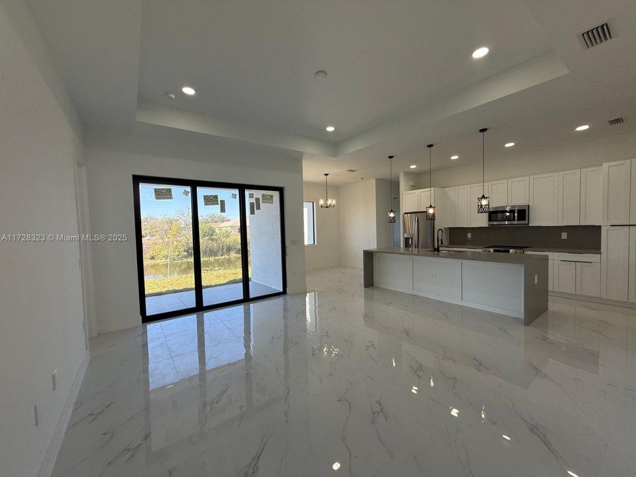 1320 NE 14th Ave, Cape Coral, FL 33909 Photo