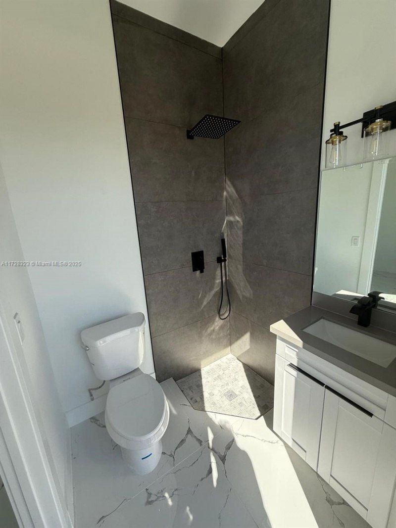 1320 NE 14th Ave, Cape Coral, FL 33909 Photo