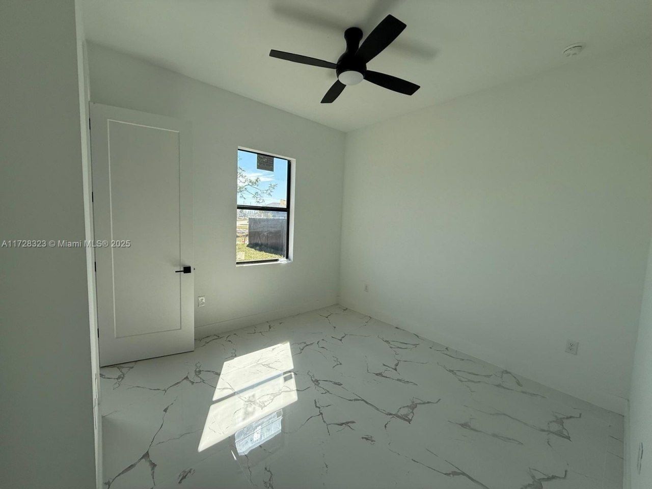 1320 NE 14th Ave, Cape Coral, FL 33909 Photo