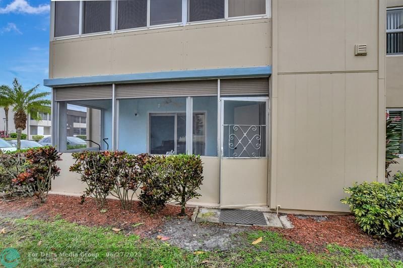 204 Burgundy E, Unit 204, Delray Beach, FL 33484 Photo