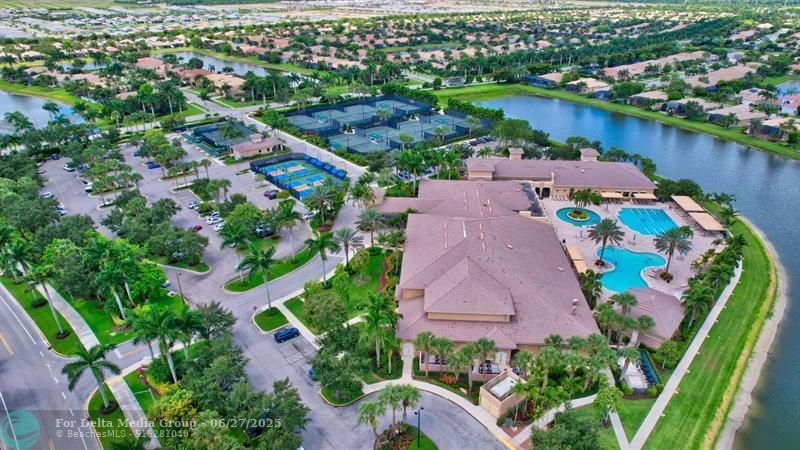 204 Burgundy E, Unit 204, Delray Beach, FL 33484 Photo