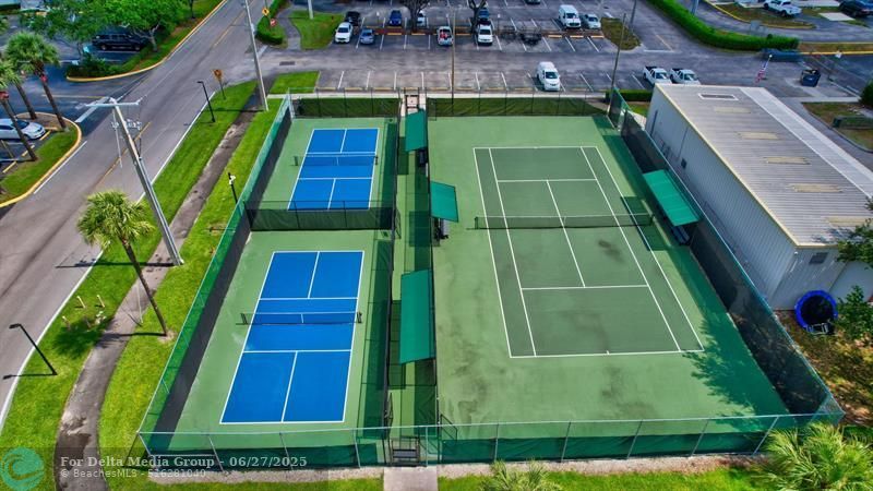 204 Burgundy E, Unit 204, Delray Beach, FL 33484 Photo