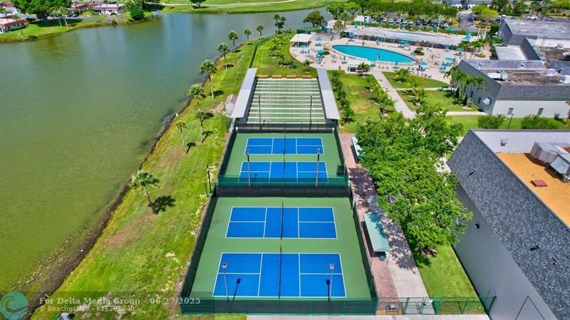 204 Burgundy E, Unit 204, Delray Beach, FL 33484 Photo