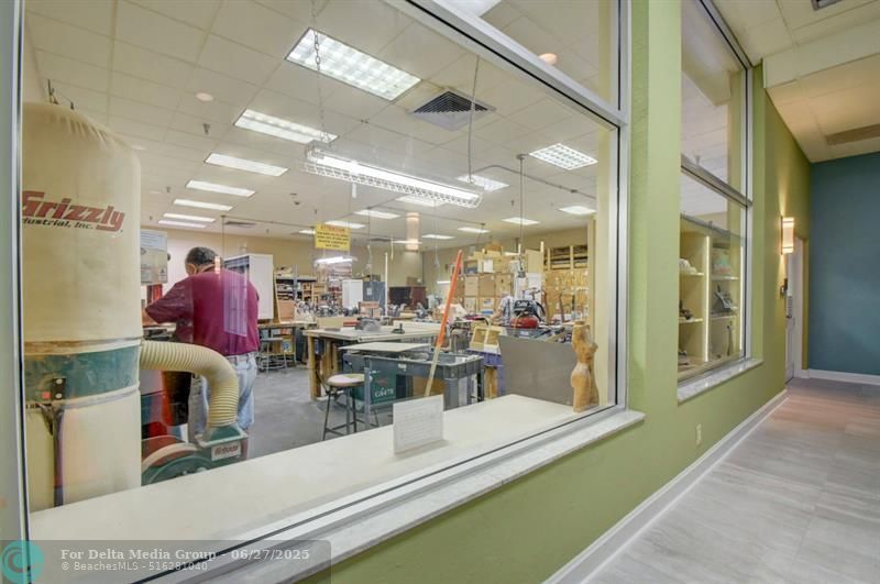 204 Burgundy E, Unit 204, Delray Beach, FL 33484 Photo