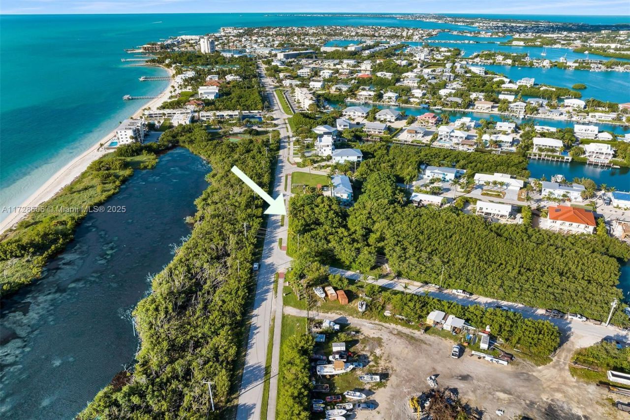 300 Coco Plum, Marathon, FL 33050 Photo