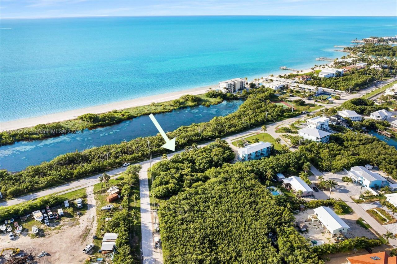 300 Coco Plum, Marathon, FL 33050 Photo
