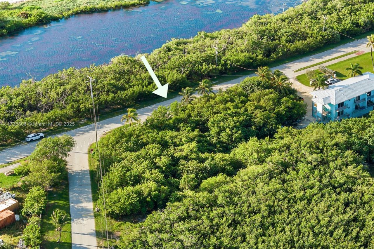 300 Coco Plum, Marathon, FL 33050 Photo