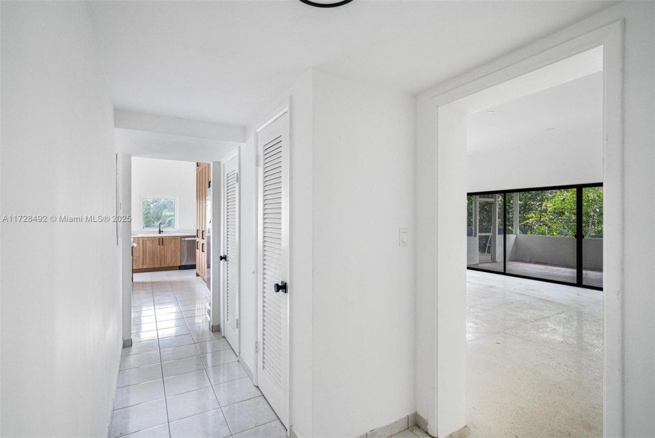 253 Bal Cross Dr, Bal Harbour, FL 33154 Photo