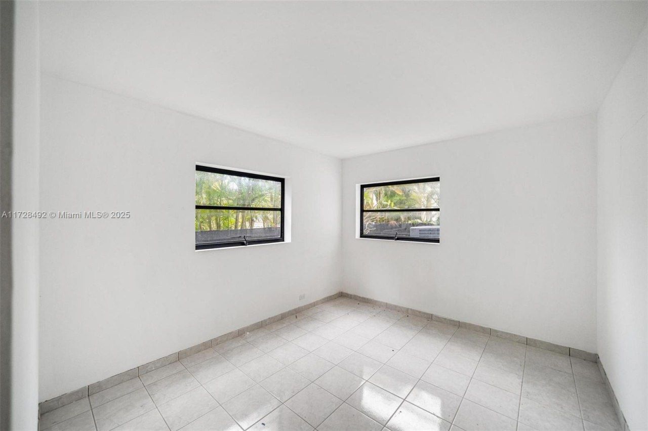 253 Bal Cross Dr, Bal Harbour, FL 33154 Photo