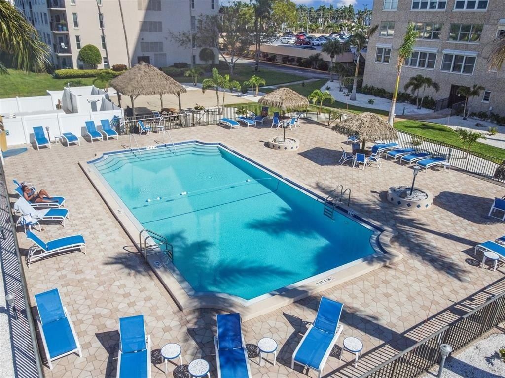 5200 Brittany Drive S, Unit 1110, Saint Petersburg, FL 33715 Photo