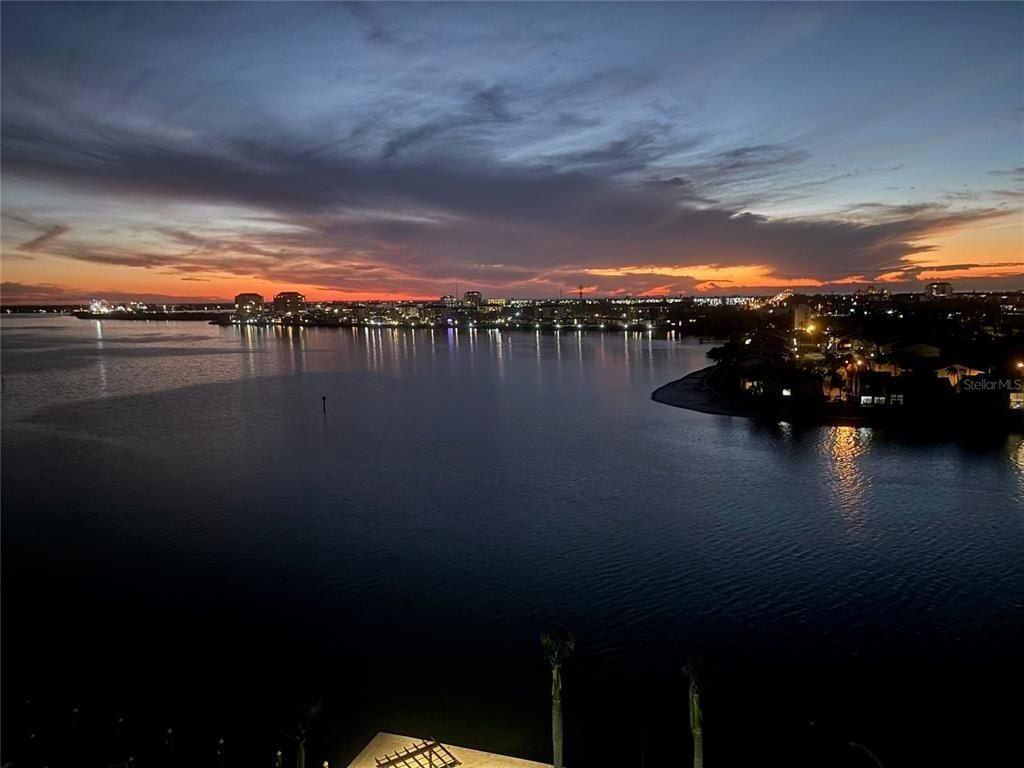 5200 Brittany Drive S, Unit 1110, Saint Petersburg, FL 33715 Photo