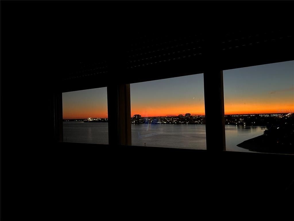 5200 Brittany Drive S, Unit 1110, Saint Petersburg, FL 33715 Photo