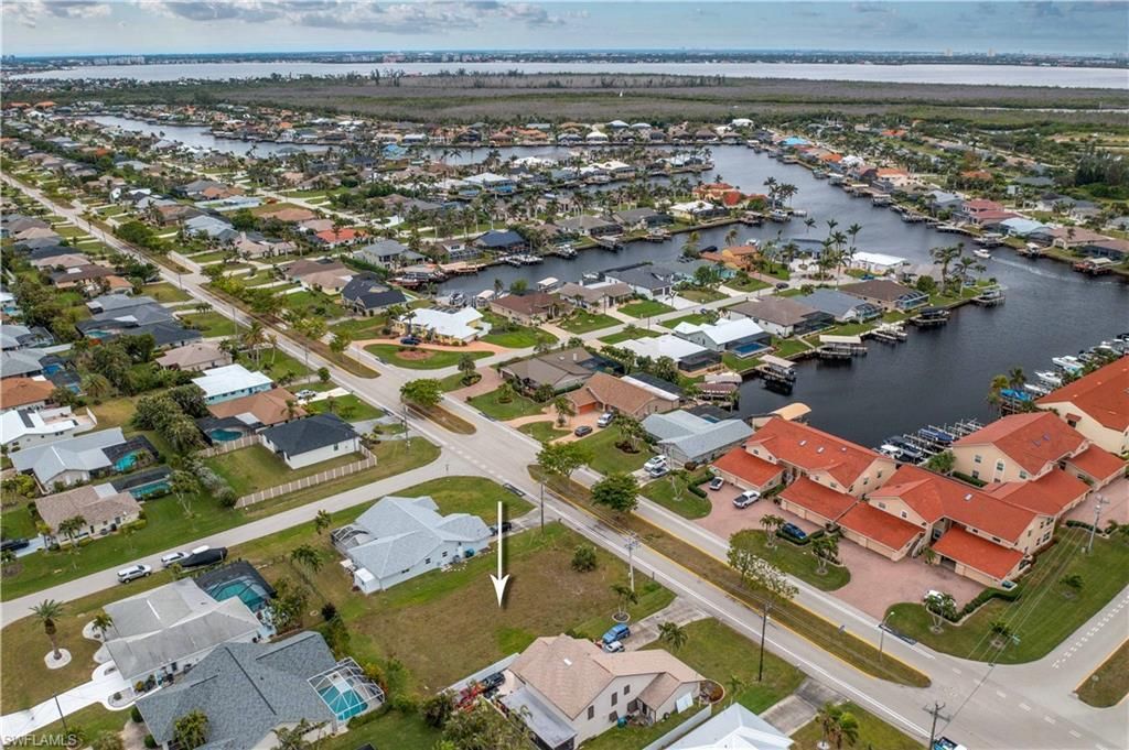 1205 El Dorado Pkwy W, Cape Coral, FL 33914 Photo