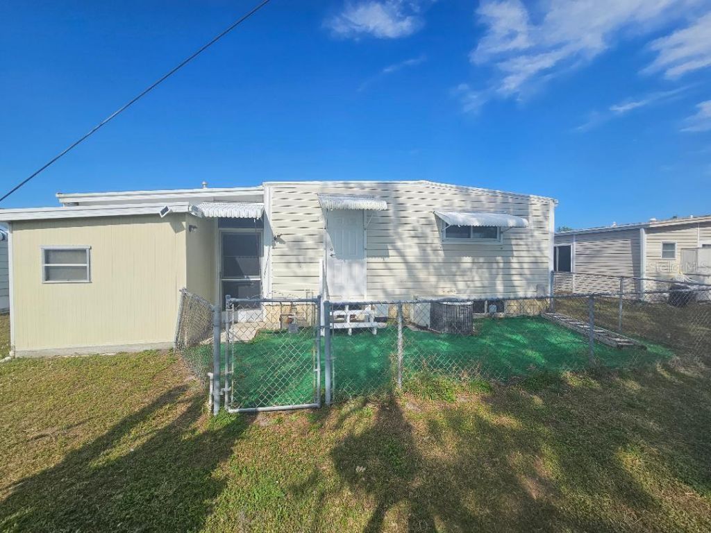 5619 Bayshore Road, Unit 115, Palmetto, FL 34221 Photo